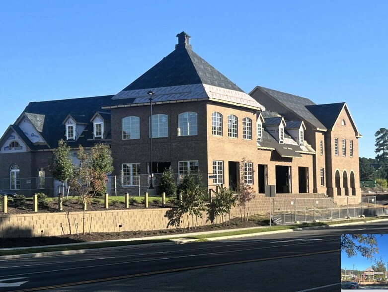 More Photos Of 17 Le Gordon Dr, Midlothian General Retail For Lease