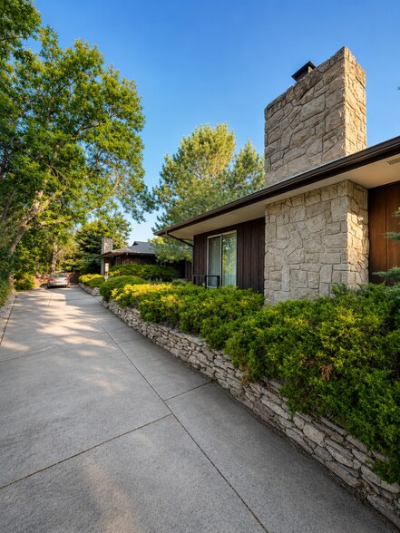 More Photos Of 1229 Poly Dr, Billings Apartments For Sale