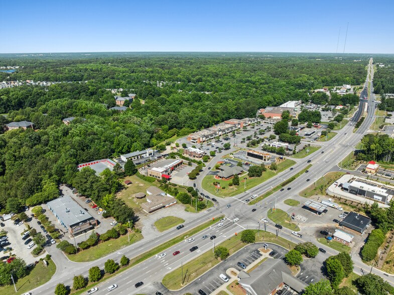 More Photos Of 11571 Clayton Boulevard, Clayton Carwash For Sale
