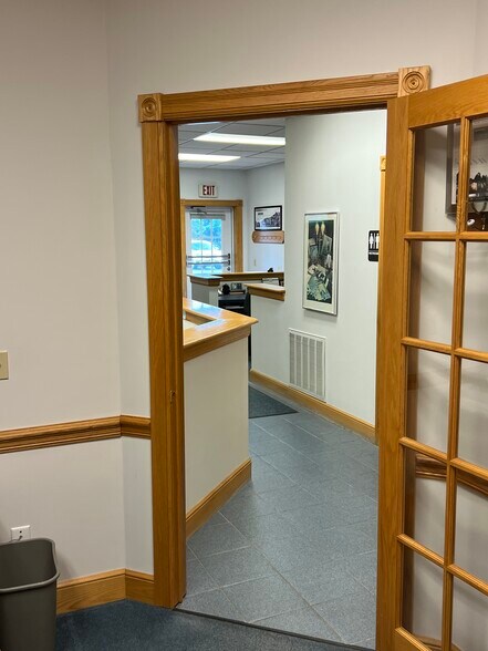 More Photos Of 6636 Main St, Buffalo Medical For Sale