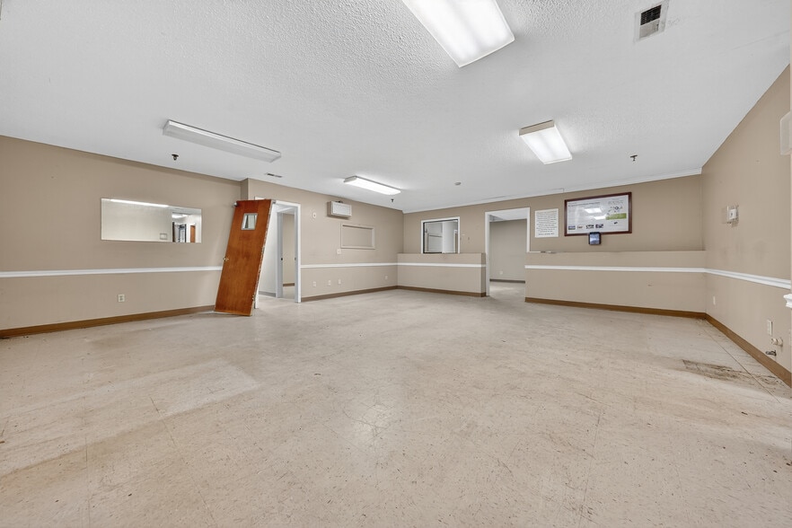 More Photos Of 1324-1325 Highway 195, Jasper Assisted Living For Sale