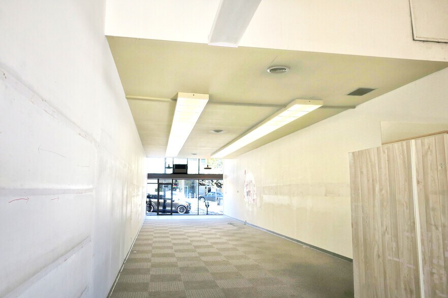 More Photos Of 1417 4th St, San Rafael Storefront For Sale