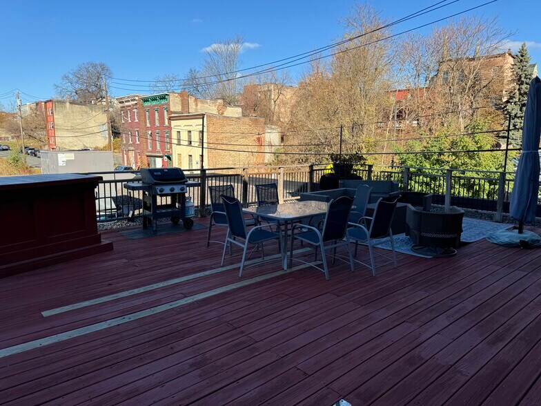 More Photos Of 25 Monroe St, Albany Office For Lease