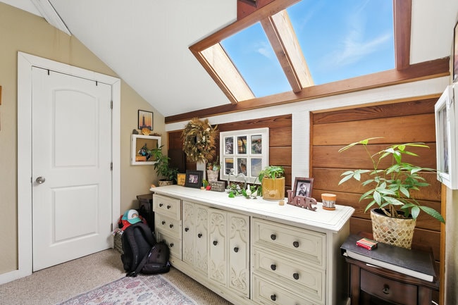 More Photos Of 575 Myrtle St, Half Moon Bay Apartments For Sale