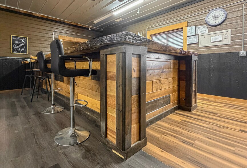 More Photos Of 165 Nebraska St, Sterling General Retail For Sale