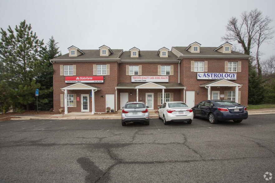 Primary Photo Of 7200-7204 Fordson Rd, Alexandria Office For Lease
