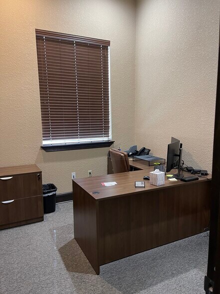 More Photos Of 5899 Preston Rd, Frisco Medical For Lease