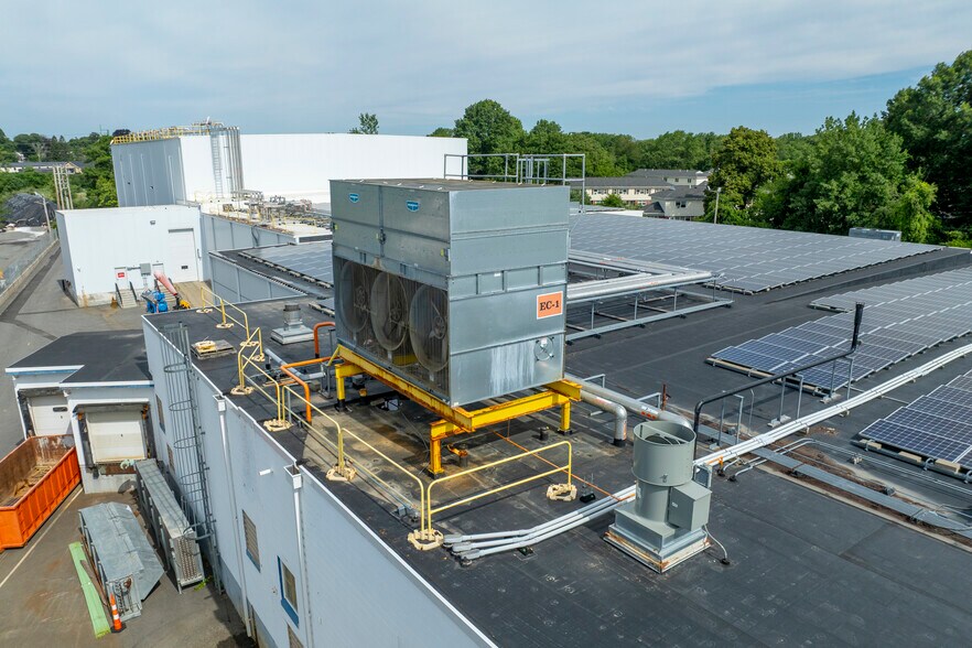 More Photos Of 81 Ingell St, Taunton Refrigeration Cold Storage For Sale