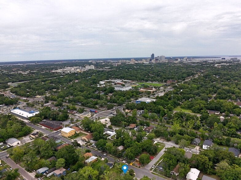 More Photos Of , Jacksonville General Retail For Sale