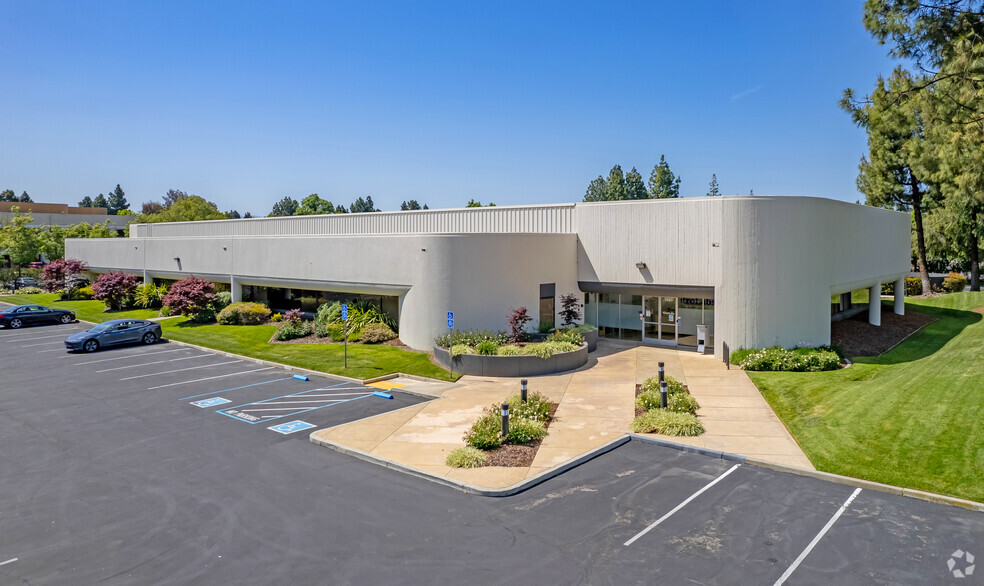 Primary Photo Of 1561 Buckeye Dr, Milpitas Light Manufacturing For Lease