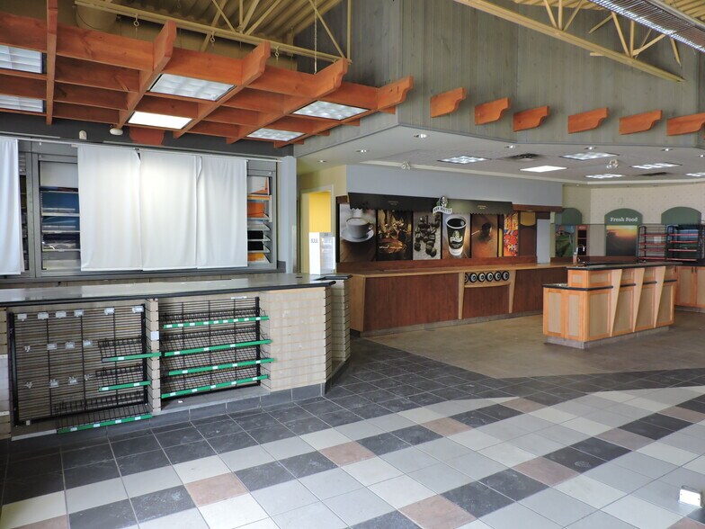More Photos Of 41 Petrolia Dr, Red Deer Convenience Store For Lease