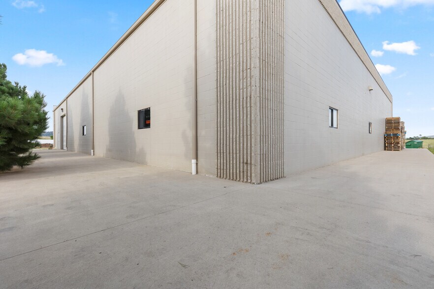More Photos Of 215 Industrial Dr, Spearfish Warehouse For Sale