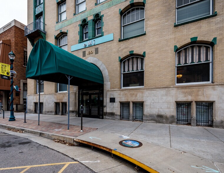 More Photos Of 130 E Kiowa Ave, Colorado Springs Apartments For Sale