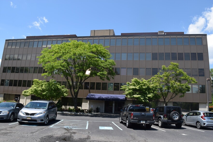 More Photos Of 1101 N Kings Hwy, Cherry Hill Unknown For Lease