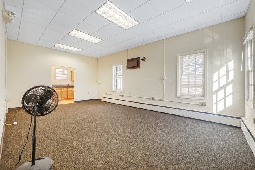 More Photos Of 36 Bergen St, Hackensack Loft Creative Space For Sale