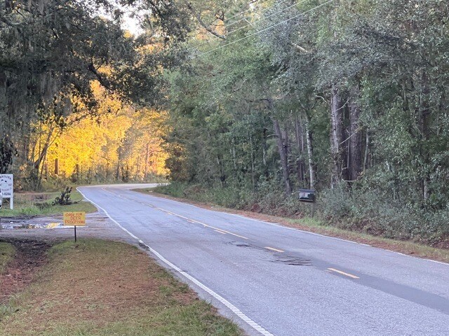 More Photos Of 319 - 547 Sisters Ferry Road, Ridgeland Land For Sale