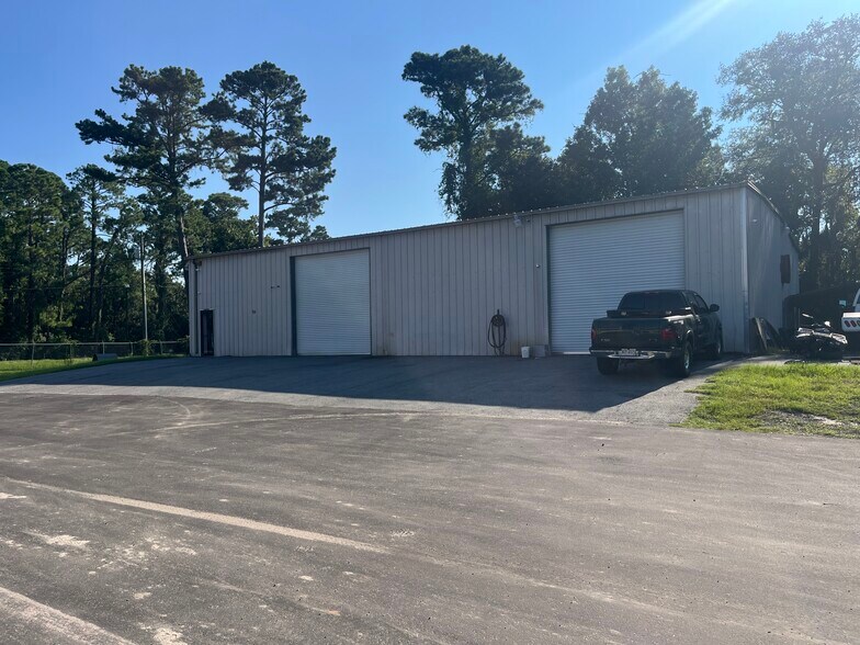 Primary Photo Of 5150 Blythe Island Hwy, Brunswick Warehouse For Lease