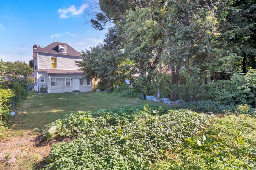 More Photos Of 3016 River Park Dr, Louisville Specialty For Sale