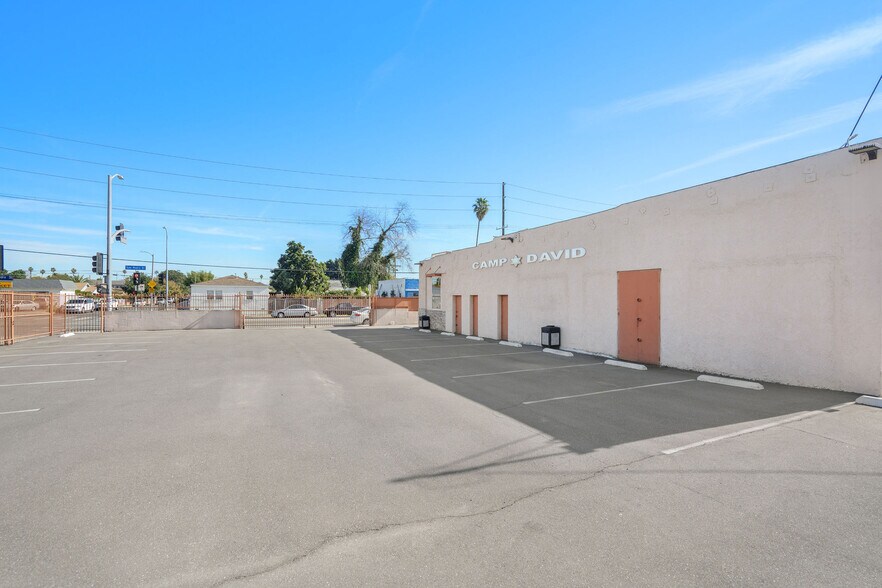 More Photos Of 8461 S San Pedro St, Los Angeles Religious Facility For Sale