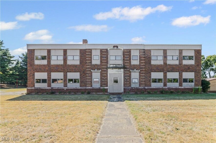 More Photos Of 16310 Lisbon St SE, Minerva Flex For Sale