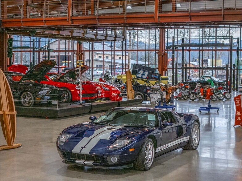 More Photos Of 1920 Garrett St, Enumclaw Industrial For Sale