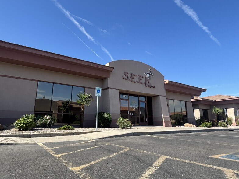 More Photos Of 1830 S Alma School Rd, Mesa Medical For Sale