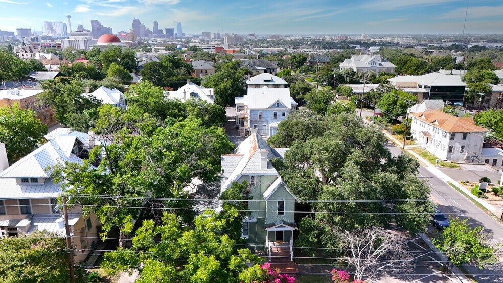 More Photos Of 1818 San Pedro Ave, San Antonio Office Residential For Sale