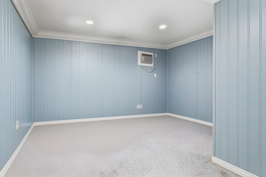 More Photos Of 1346 Elmira Rd, Newfield Restaurant For Sale