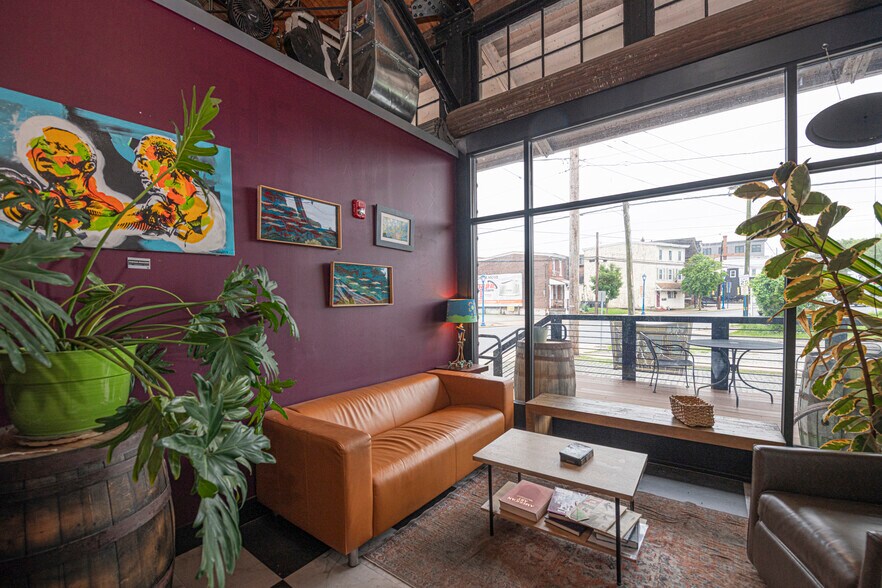 More Photos Of 425 Bridge St, Phoenixville Freestanding For Sale