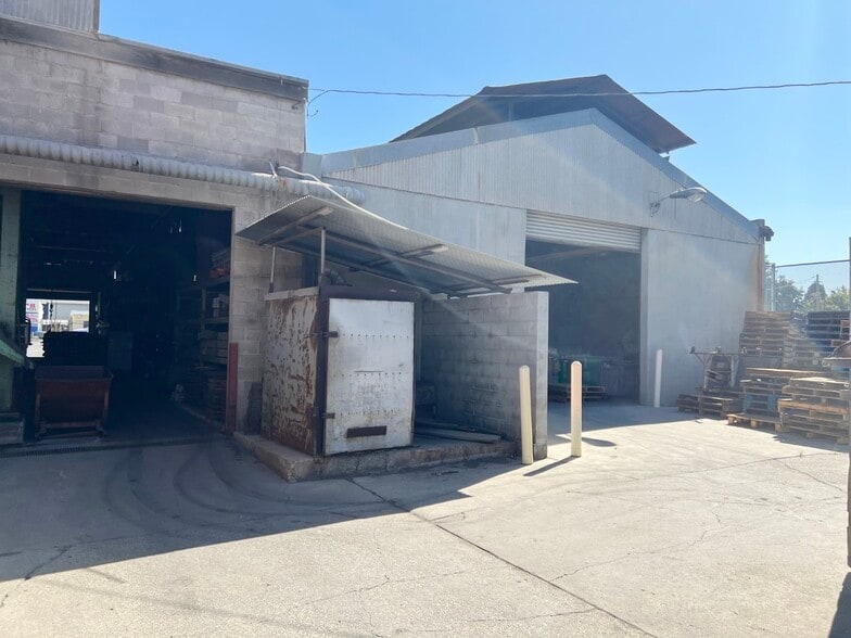 More Photos Of 1200 Chesley Ave, Richmond Warehouse For Sale