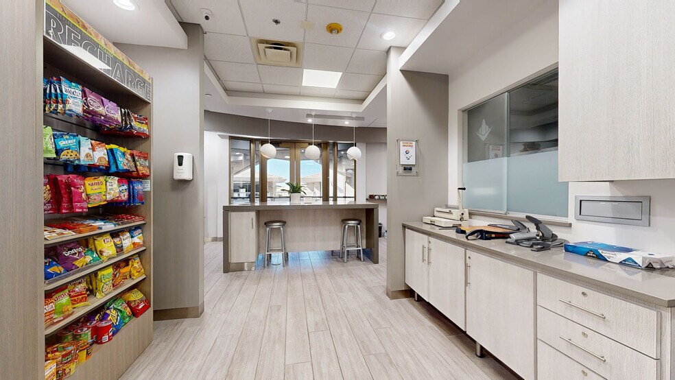 More Photos Of 14362 N Frank Lloyd Wright Blvd, Scottsdale Unknown For Lease