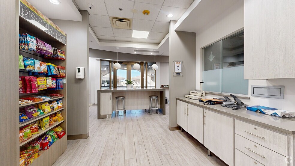 More Photos Of 14362 N Frank Lloyd Wright Blvd, Scottsdale Unknown For Lease