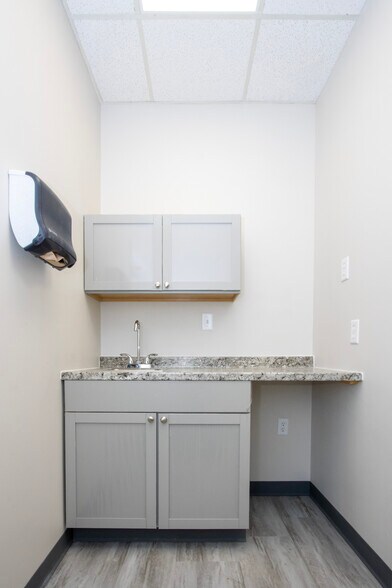More Photos Of 2627-2661 Cleveland Rd, Wooster Freestanding For Lease