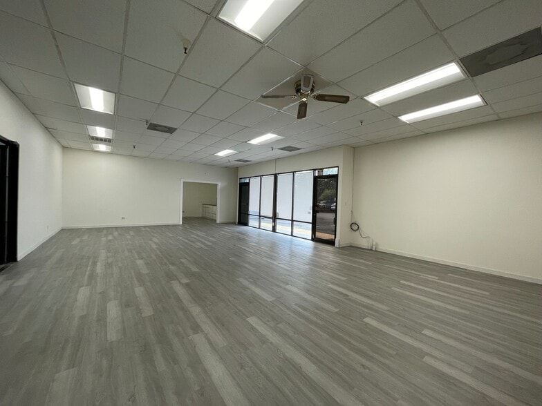 More Photos Of 1011-1021 Mason St, Vacaville Unknown For Lease
