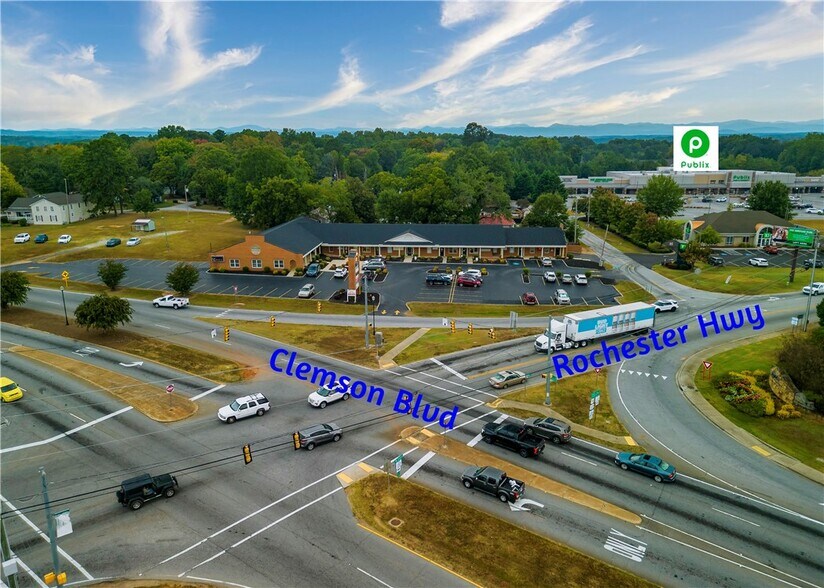 More Photos Of 100 Century Plaza Dr, Seneca Office For Lease