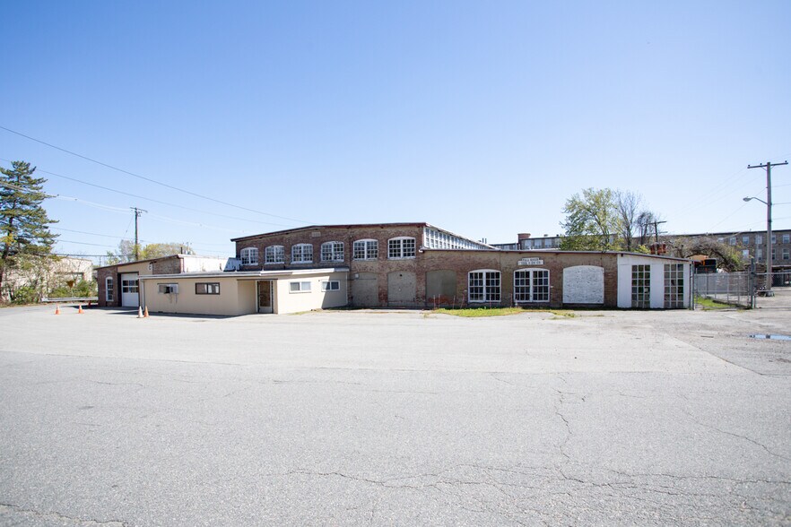 More Photos Of 994 Jefferson St, Fall River Manufacturing For Lease