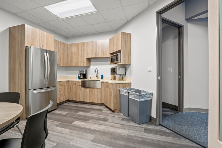 More Photos Of , Laguna Hills Office For Sale