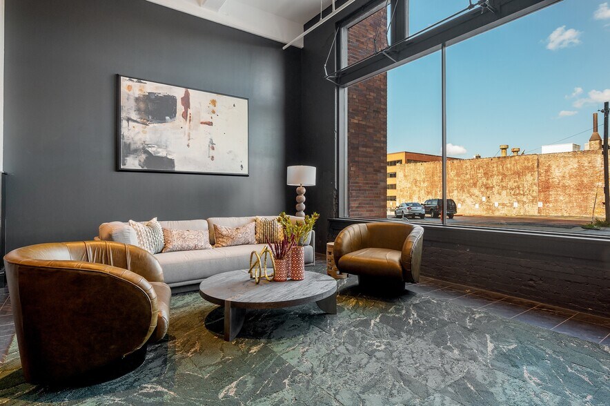 More Photos Of 1717 Olive St, Saint Louis Apartments For Lease