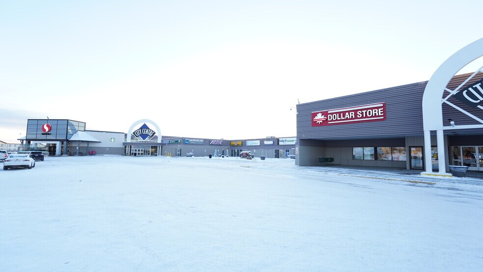 More Photos Of 300 Mystery Lake Rd, Thompson General Retail For Lease