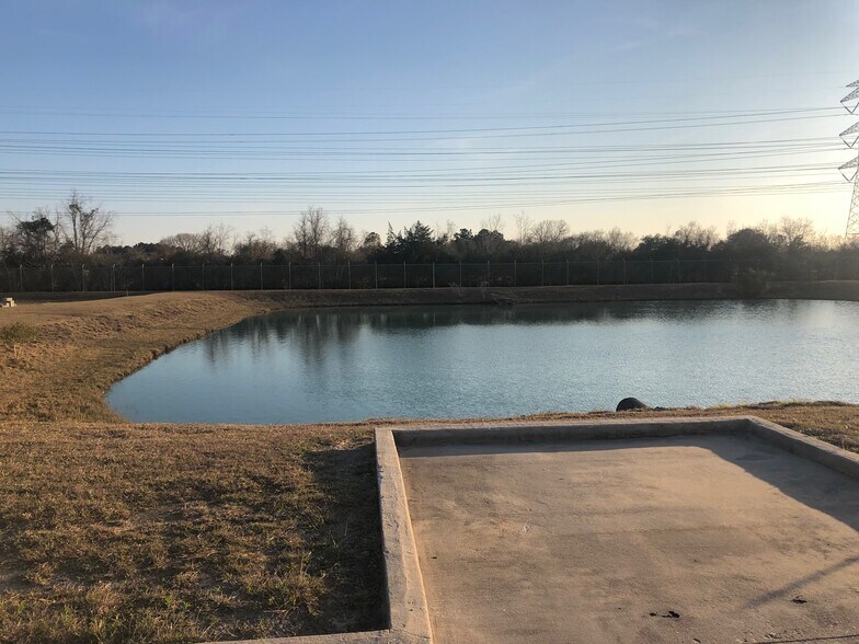 More Photos Of 3621 E FM 646, League City Land For Sale