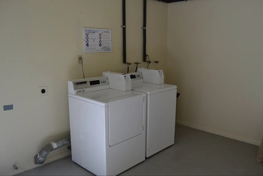 More Photos Of 1150 11th St, Imperial Beach Apartments For Sale