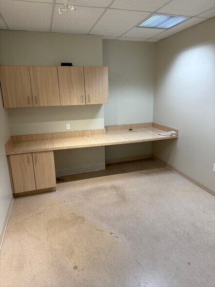 More Photos Of 912 Thayer Ave, Silver Spring Loft Creative Space For Lease