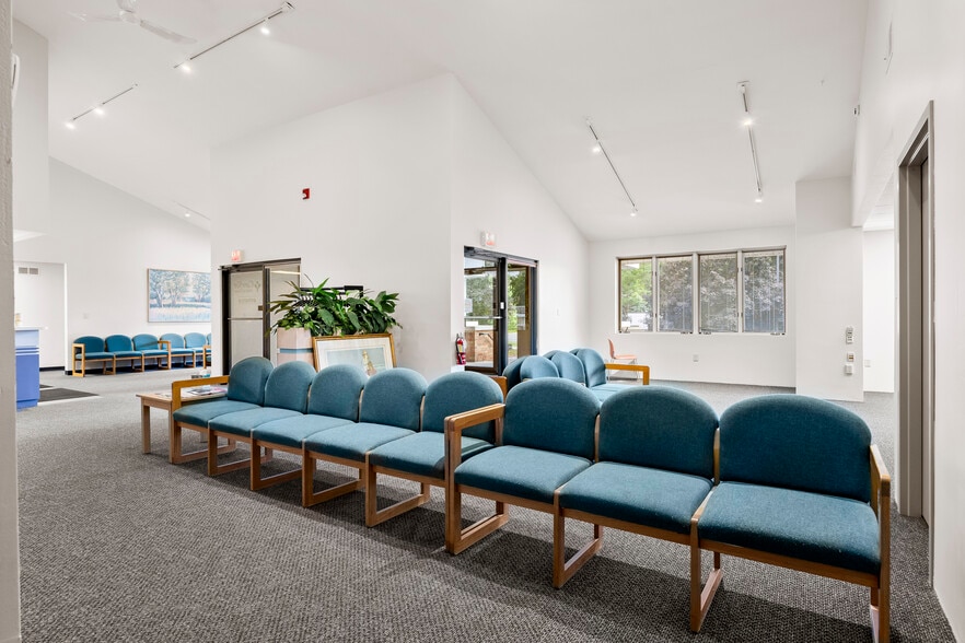 More Photos Of 2 Chelsea Pl, Clifton Park Medical For Sale