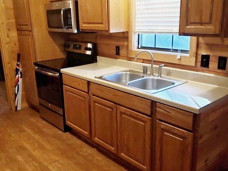 More Photos Of 000 Coon Hollow RD, Conroe Trailer Camper Park For Sale