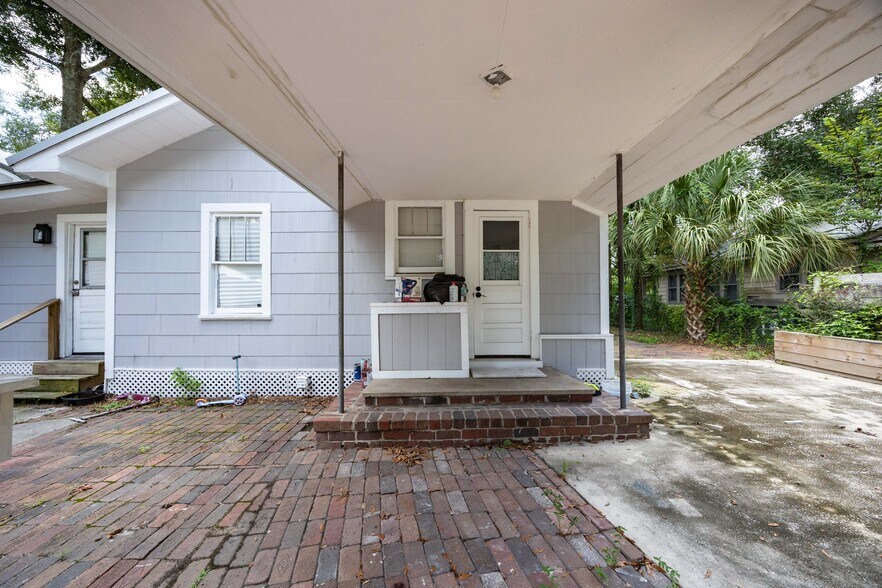 More Photos Of , Lake City Multifamily For Sale