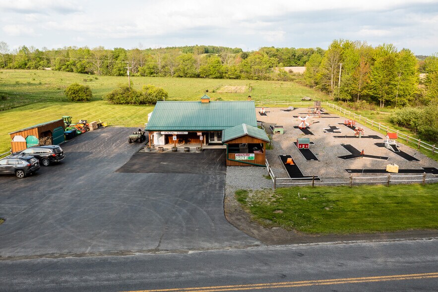 More Photos Of 1364 County Highway 12 rd, Mount Vision Storefront For Sale