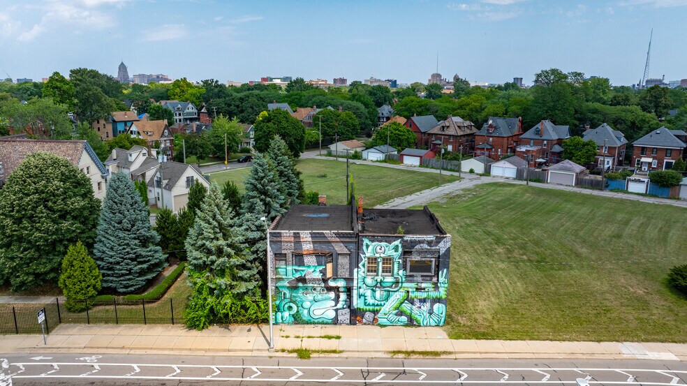 More Photos Of 4126 Grand River Ave, Detroit Research And Development For Sale