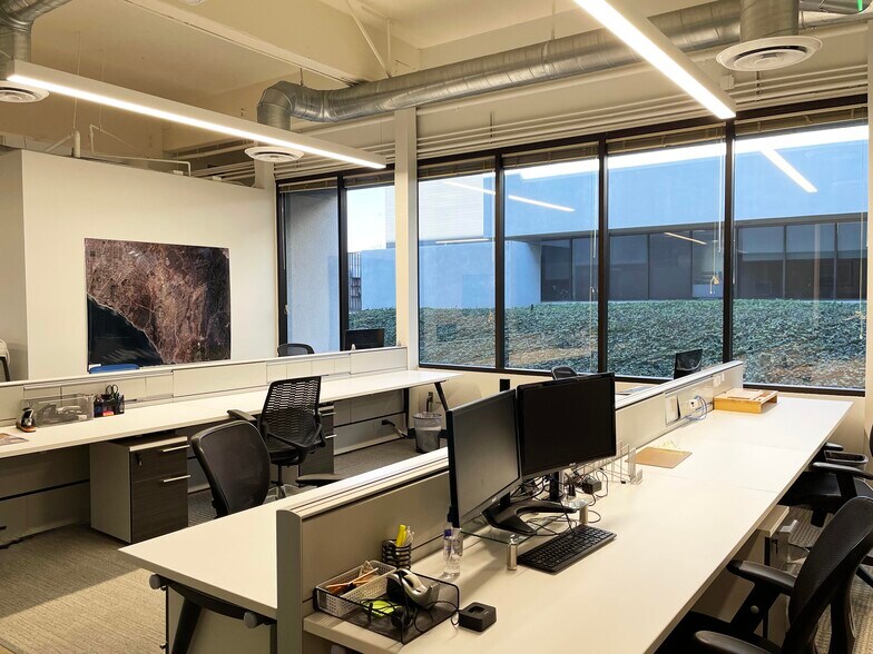 More Photos Of 19762 MacArthur Blvd, Irvine Loft Creative Space For Lease