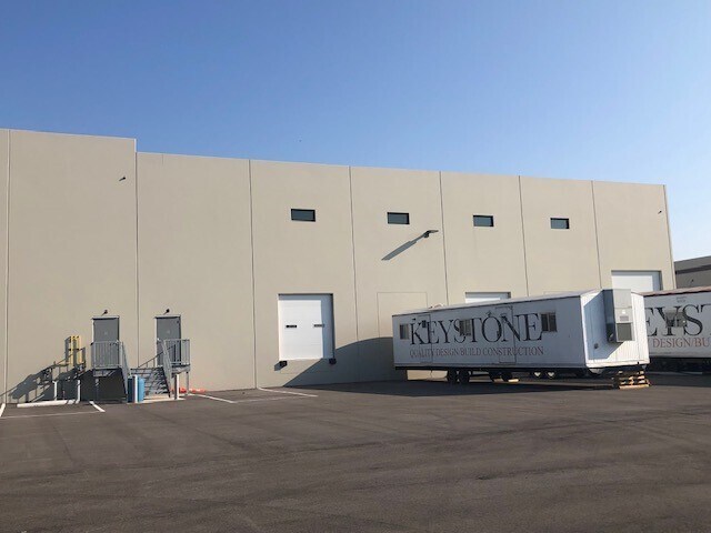 More Photos Of 675 Spirit Valley West Dr, Chesterfield Flex For Sale