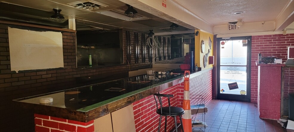 More Photos Of 2918 Bragg Blvd, Fayetteville Restaurant For Lease